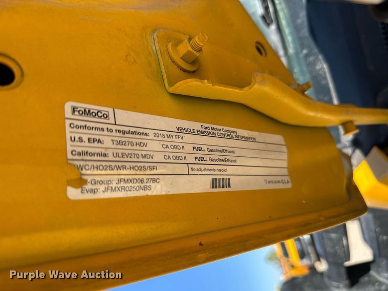 image for item EQ2224 2018 Ford F350 Super Duty utility bed pickup truck