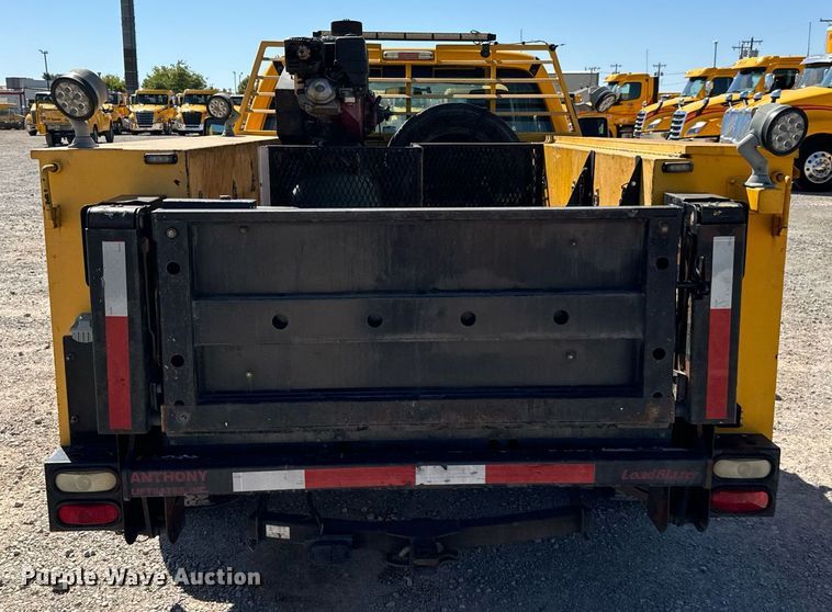 image for item EQ2226 2015 Ford F350 Super Duty utility bed pickup truck