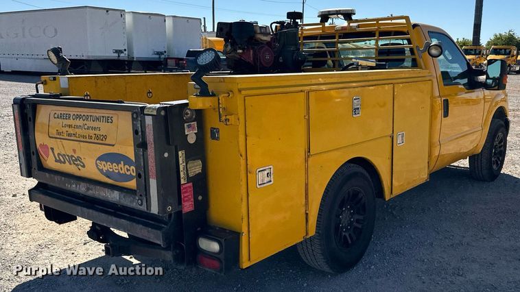 image for item EQ2233 2015 Ford F350 Super Duty utility bed pickup truck