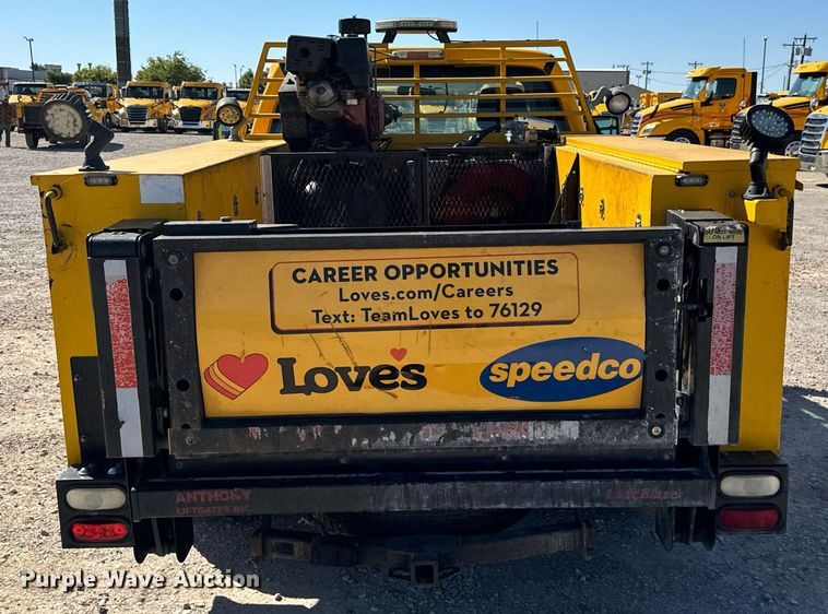 image for item EQ2233 2015 Ford F350 Super Duty utility bed pickup truck