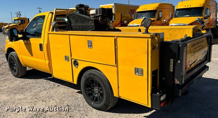 image for item EQ2233 2015 Ford F350 Super Duty utility bed pickup truck