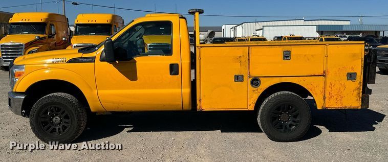 image for item EQ2236 2015 Ford F350 Super Duty utility bed pickup truck