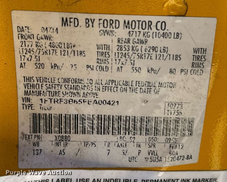 image for item EQ2236 2015 Ford F350 Super Duty utility bed pickup truck