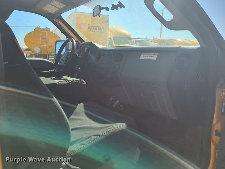 image for item EQ2238 2015 Ford F350 Super Duty utility bed pickup truck