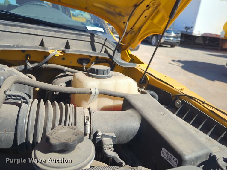 image for item EQ2238 2015 Ford F350 Super Duty utility bed pickup truck