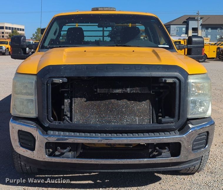 image for item EQ2240 2015 Ford F350 Super Duty utility bed pickup truck