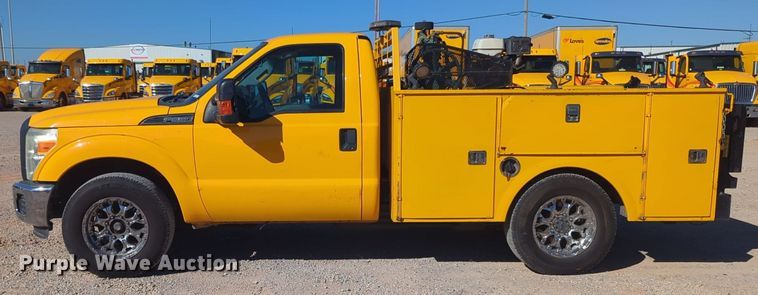 image for item EQ2240 2015 Ford F350 Super Duty utility bed pickup truck