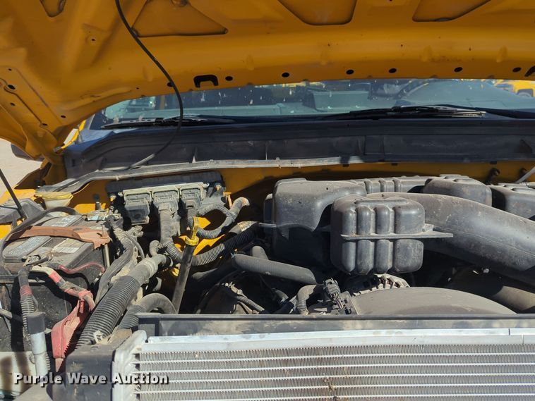 image for item EQ2240 2015 Ford F350 Super Duty utility bed pickup truck