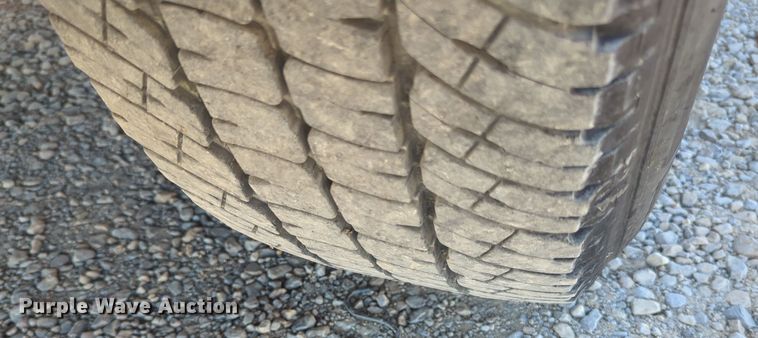 image for item EQ2240 2015 Ford F350 Super Duty utility bed pickup truck