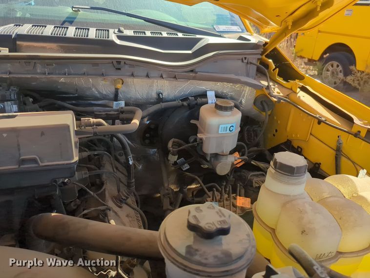 image for item EQ2241 2022 Ford  F350 Super Duty utility bed pickup truck