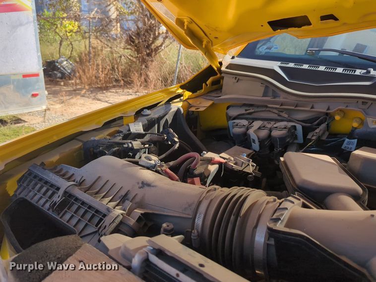 image for item EQ2241 2022 Ford  F350 Super Duty utility bed pickup truck