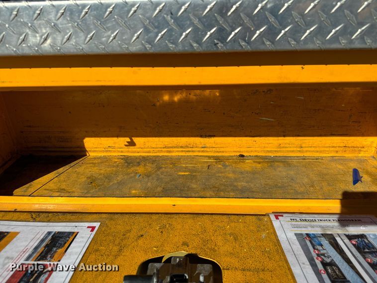 image for item EQ2242 2020 Ford F350 Super Duty utility bed pickup truck