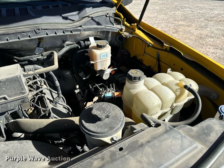 image for item EQ2242 2020 Ford F350 Super Duty utility bed pickup truck