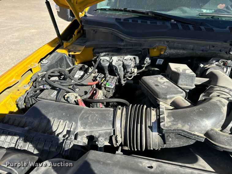 image for item EQ2242 2020 Ford F350 Super Duty utility bed pickup truck