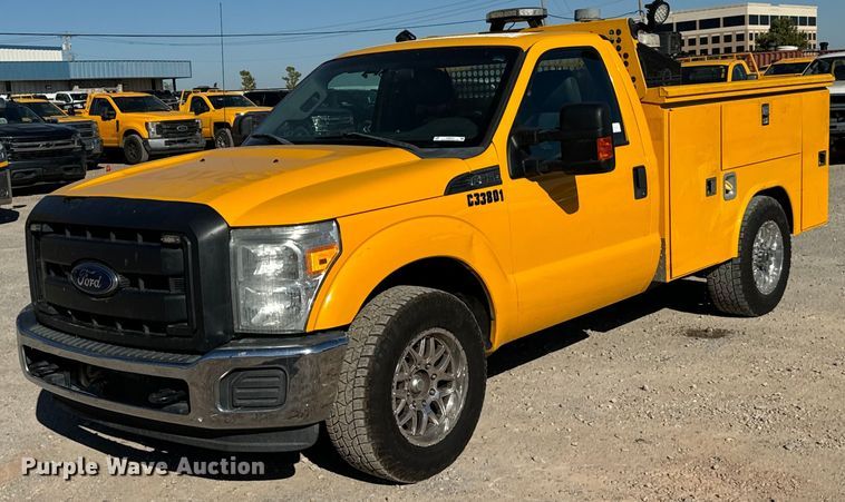 image for item EQ2244 2016 Ford F350 Super Duty utility bed pickup truck