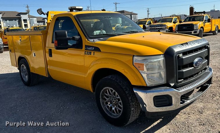 image for item EQ2244 2016 Ford F350 Super Duty utility bed pickup truck