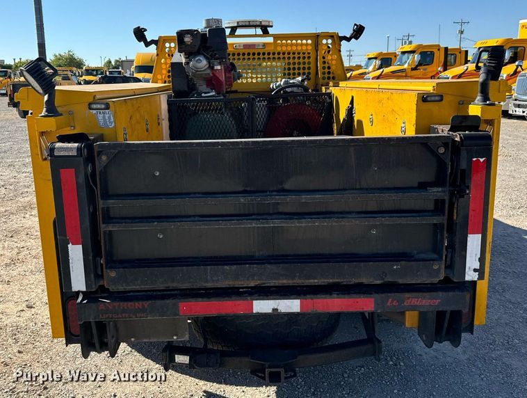 image for item EQ2244 2016 Ford F350 Super Duty utility bed pickup truck