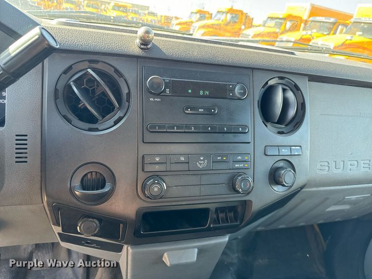 image for item EQ2244 2016 Ford F350 Super Duty utility bed pickup truck