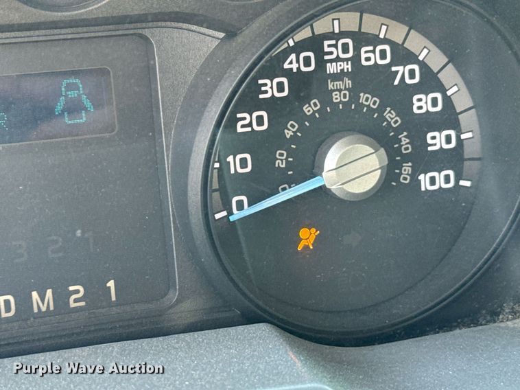 image for item EQ2244 2016 Ford F350 Super Duty utility bed pickup truck