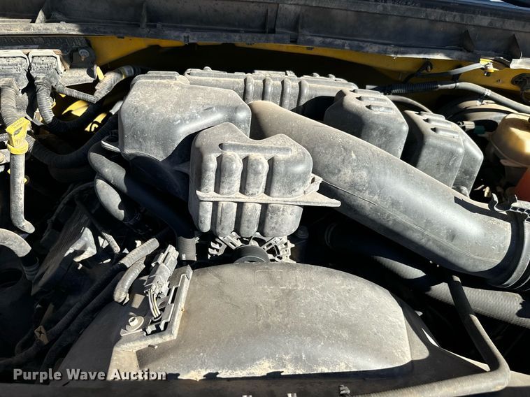 image for item EQ2244 2016 Ford F350 Super Duty utility bed pickup truck