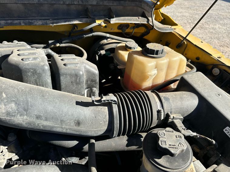 image for item EQ2244 2016 Ford F350 Super Duty utility bed pickup truck