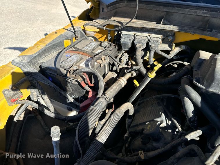 image for item EQ2244 2016 Ford F350 Super Duty utility bed pickup truck