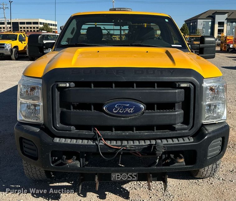 image for item EQ2246 2015 Ford F350 Super Duty utility bed pickup truck