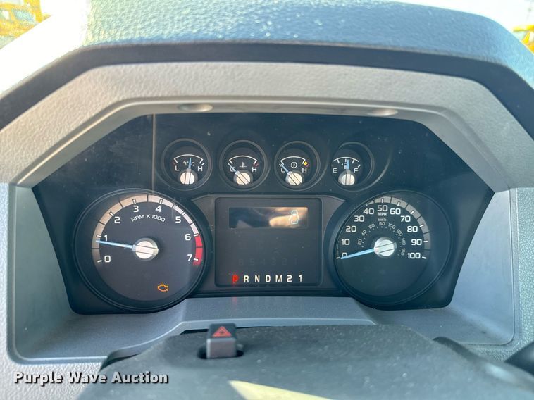 image for item EQ2246 2015 Ford F350 Super Duty utility bed pickup truck