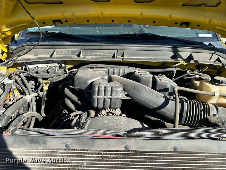 image for item EQ2246 2015 Ford F350 Super Duty utility bed pickup truck