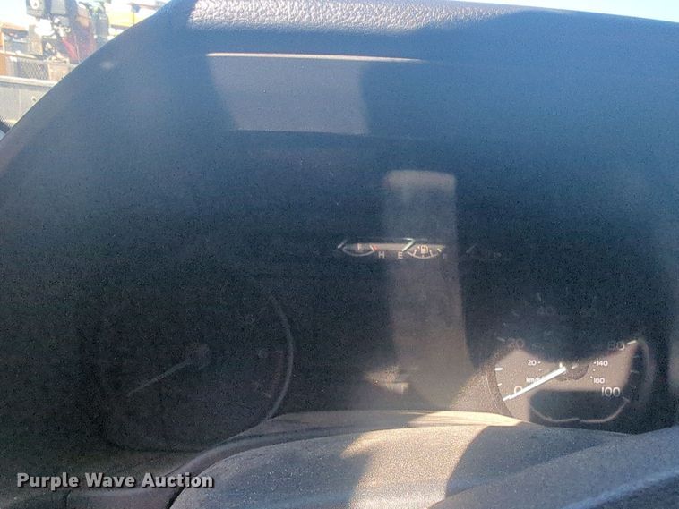 image for item EQ2248 2022 Ford  F350 Super Duty utility bed pickup truck