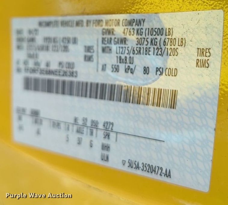 image for item EQ2248 2022 Ford  F350 Super Duty utility bed pickup truck