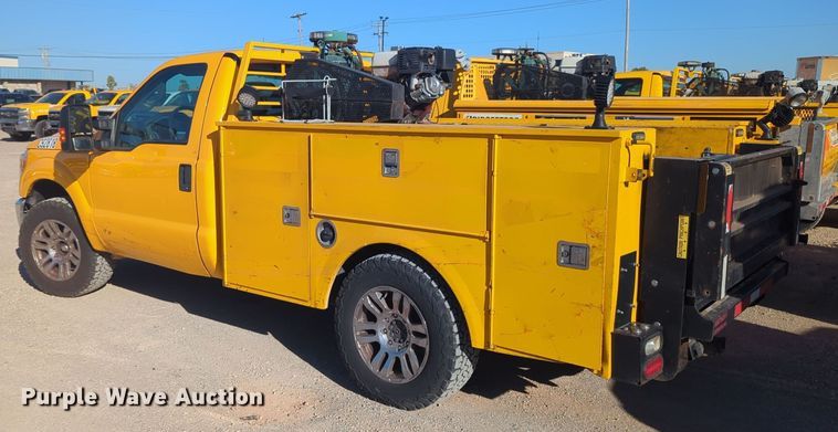 image for item EQ2250 2015 Ford  F350 Super Duty utility bed pickup truck