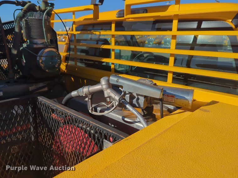 image for item EQ2250 2015 Ford  F350 Super Duty utility bed pickup truck