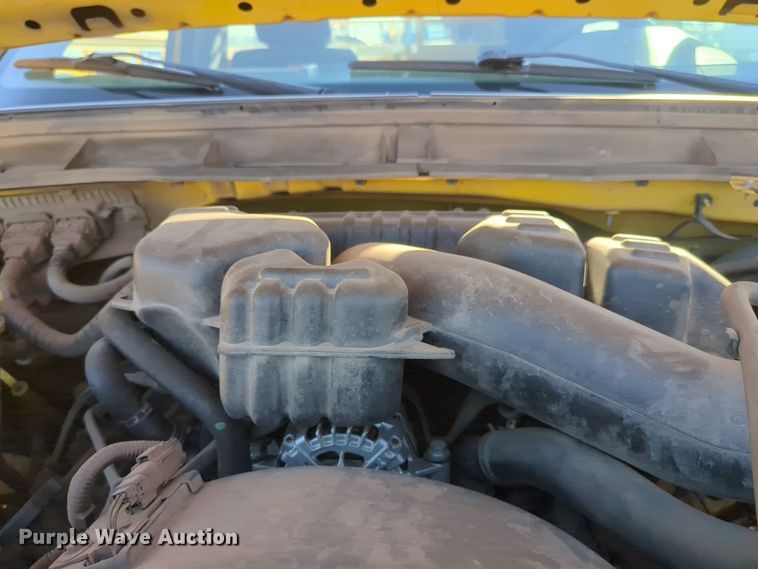 image for item EQ2250 2015 Ford  F350 Super Duty utility bed pickup truck