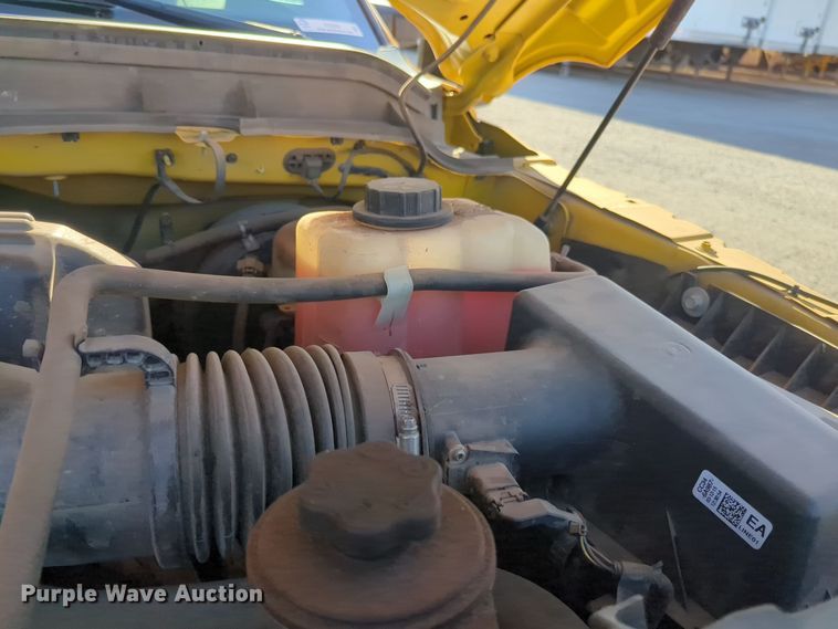 image for item EQ2250 2015 Ford  F350 Super Duty utility bed pickup truck