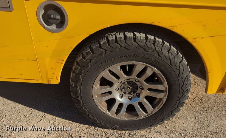 image for item EQ2250 2015 Ford  F350 Super Duty utility bed pickup truck