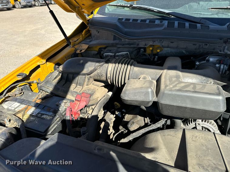 image for item EQ2253 2017 Ford F350 Super Duty utility bed pickup truck