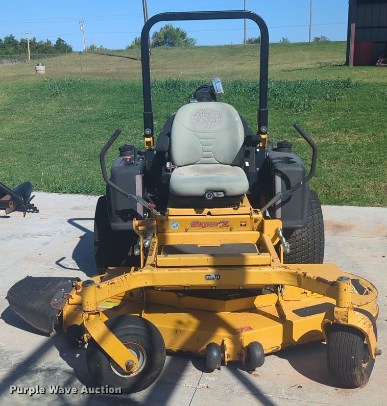 image for item EQ2271 2005 Hustler Super Z Diesel ZTR lawn mower