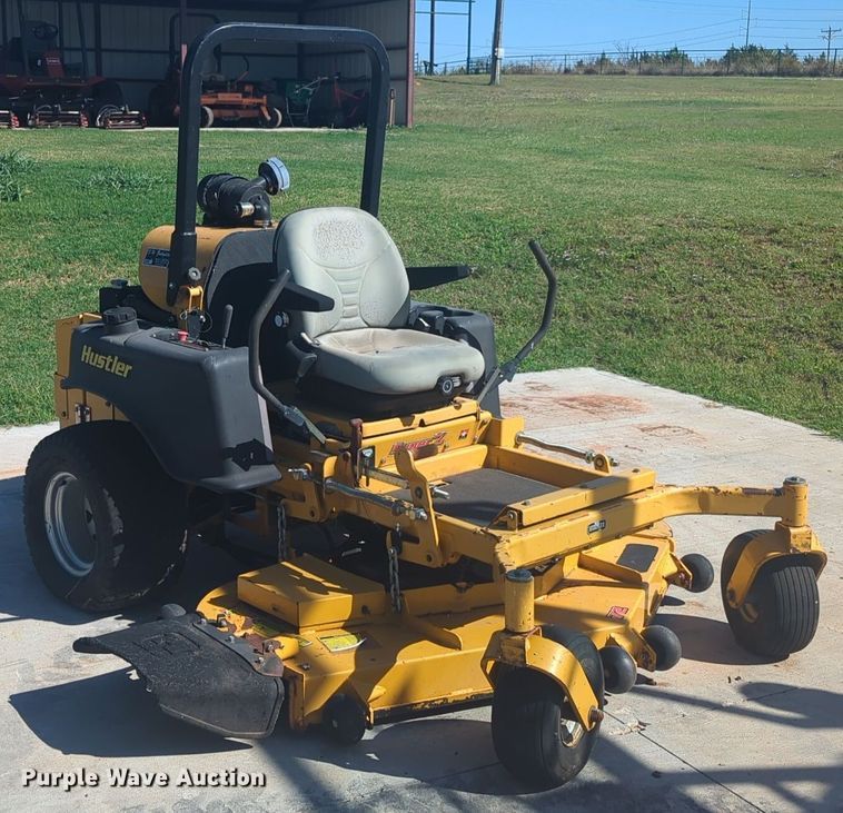 image for item EQ2271 2005 Hustler Super Z Diesel ZTR lawn mower