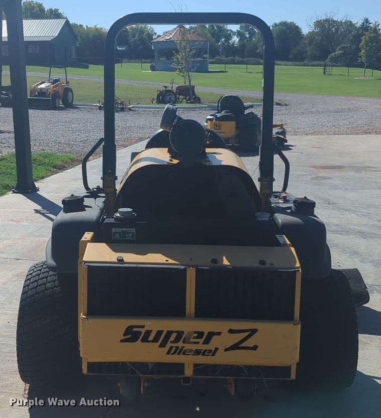image for item EQ2271 2005 Hustler Super Z Diesel ZTR lawn mower