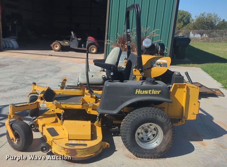 image for item EQ2271 2005 Hustler Super Z Diesel ZTR lawn mower