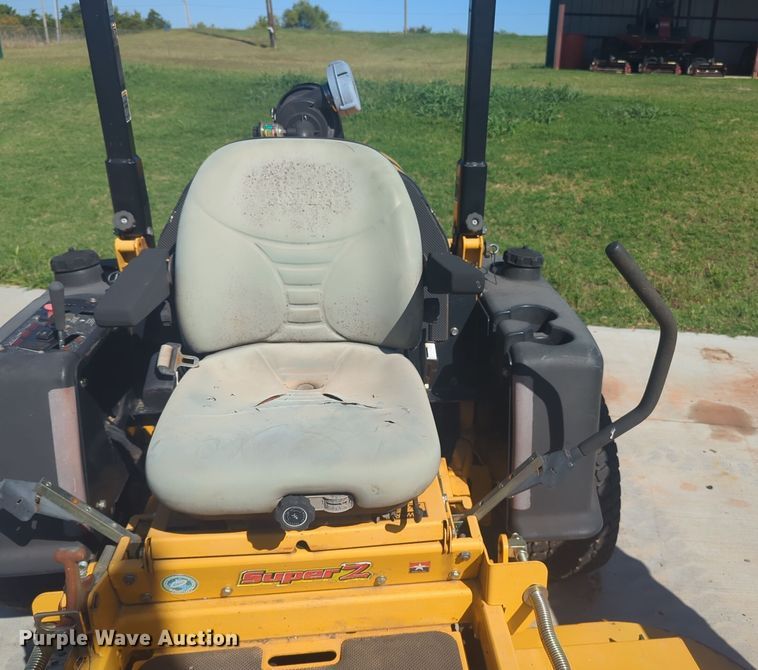 image for item EQ2271 2005 Hustler Super Z Diesel ZTR lawn mower