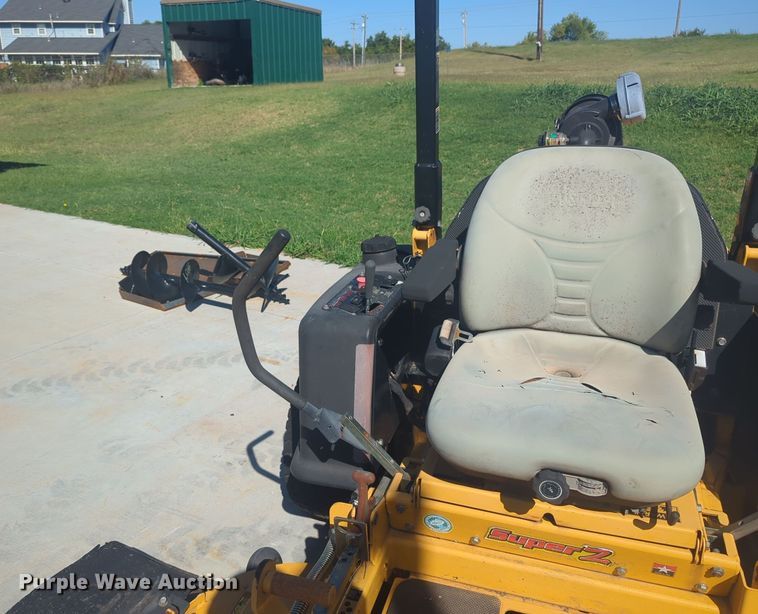 image for item EQ2271 2005 Hustler Super Z Diesel ZTR lawn mower