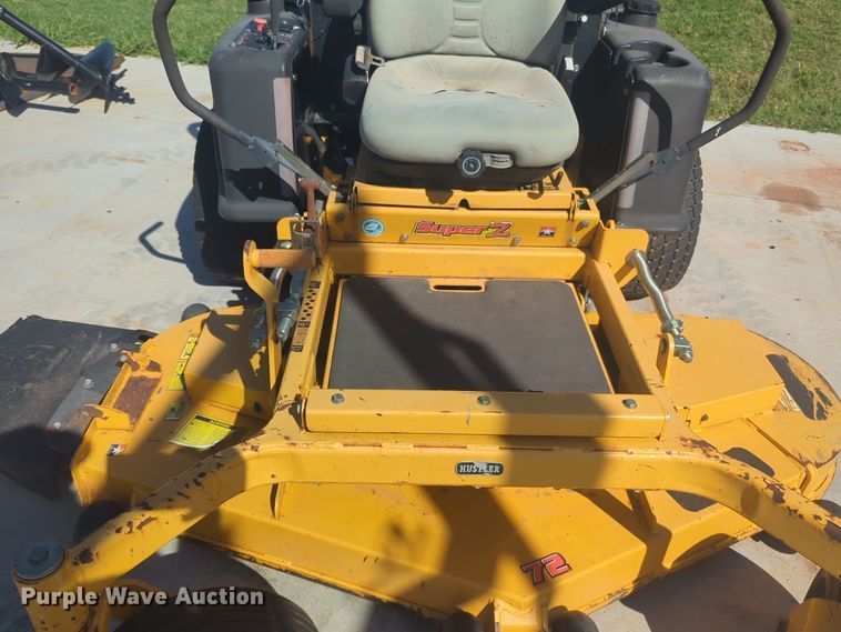 image for item EQ2271 2005 Hustler Super Z Diesel ZTR lawn mower