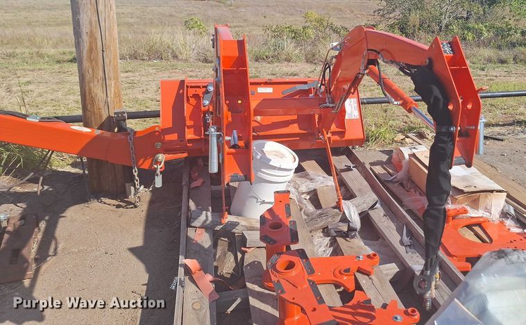 image for item EQ2322 Kubota LA535 loader