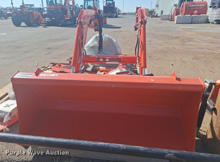 image for item EQ2322 Kubota LA535 loader