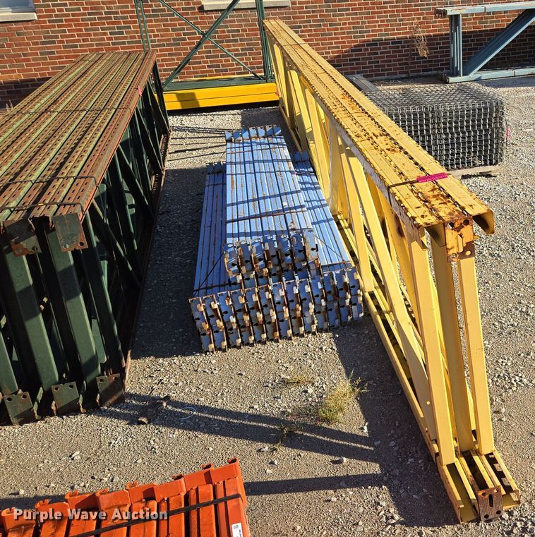 image for item EQ3522 Pallet racking 