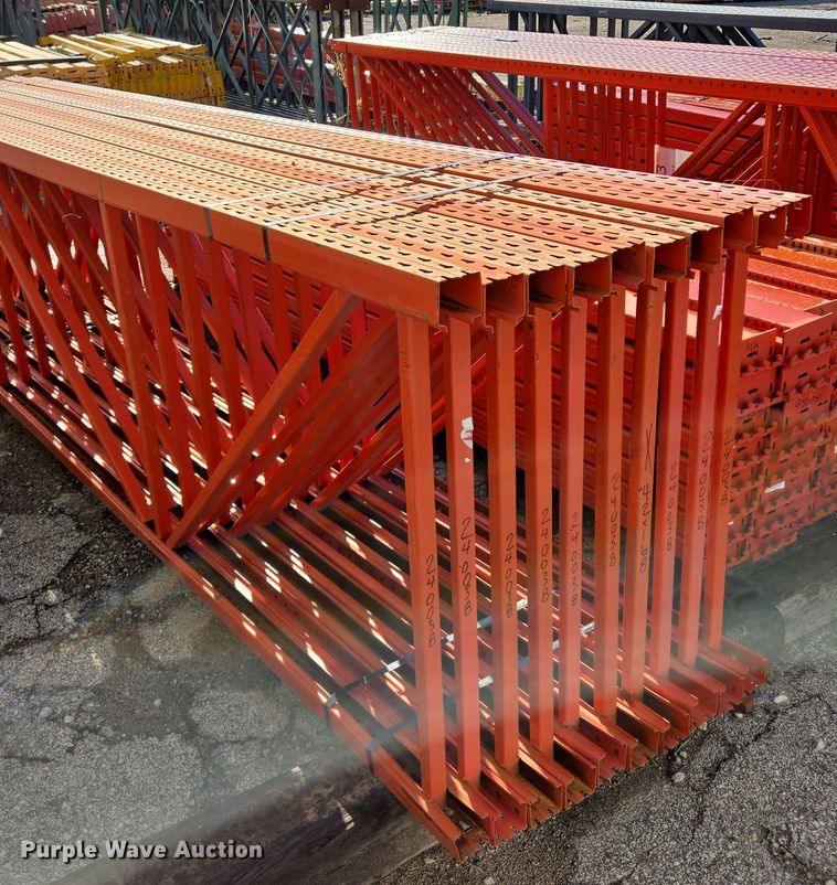 image for item EQ3523 Paltier pallet racking 