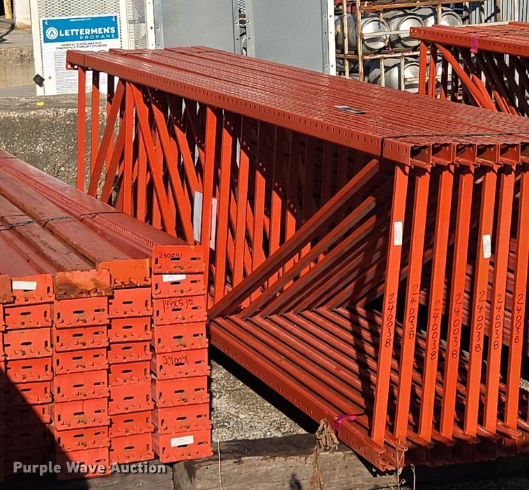 image for item EQ3524 Paltier pallet racking 