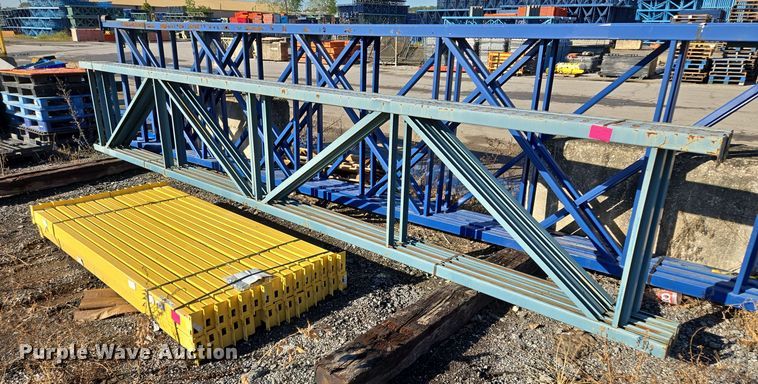 image for item EQ3532 T-Bolt  pallet racking 